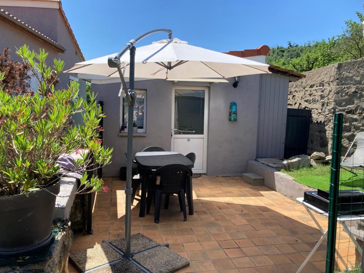 Holiday home Le Clos Des Arvernes